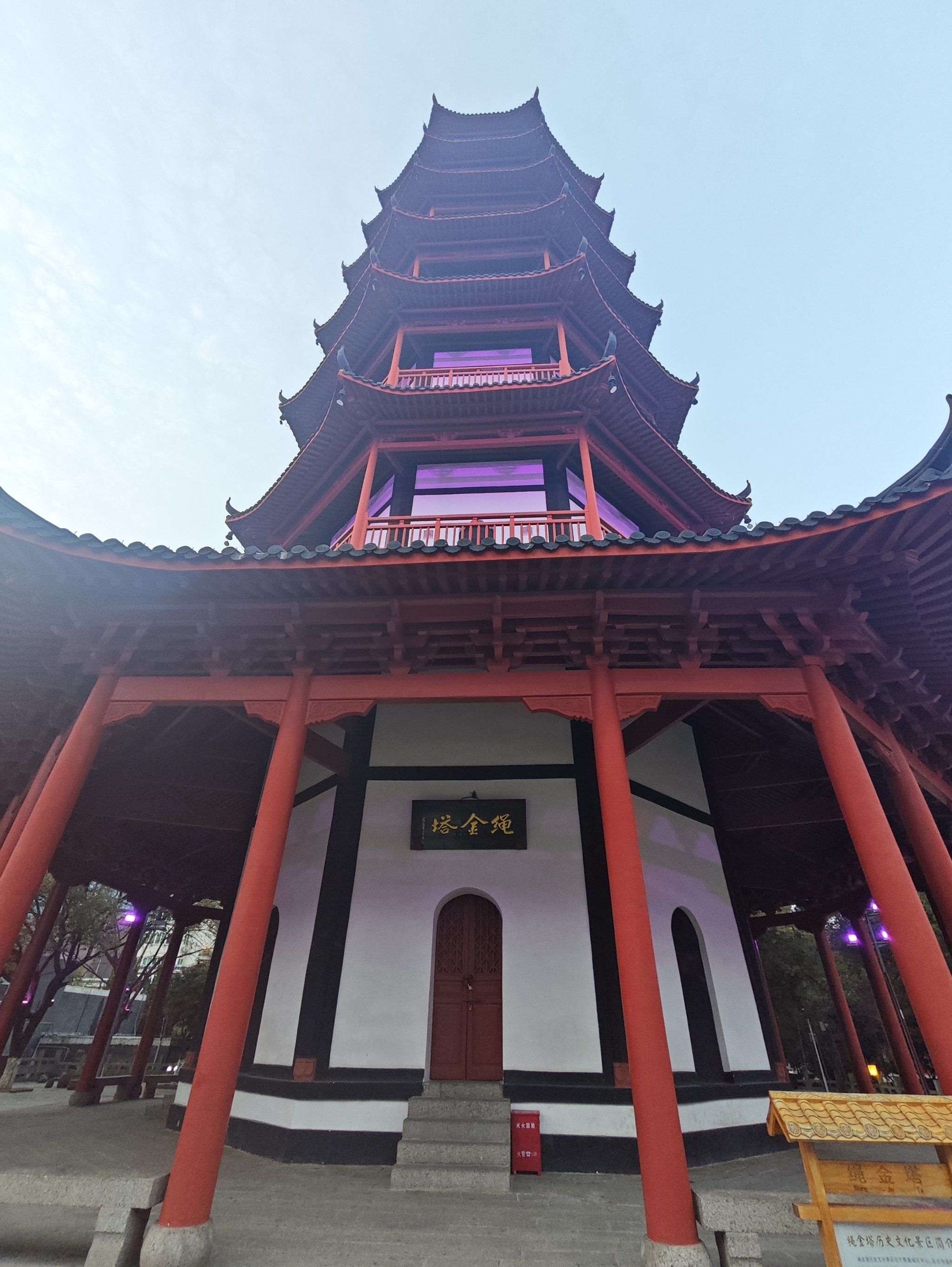 南昌必玩10大景点(南昌必玩10大景点推荐) 南昌必玩10大景点(南昌必玩10大景点推荐)