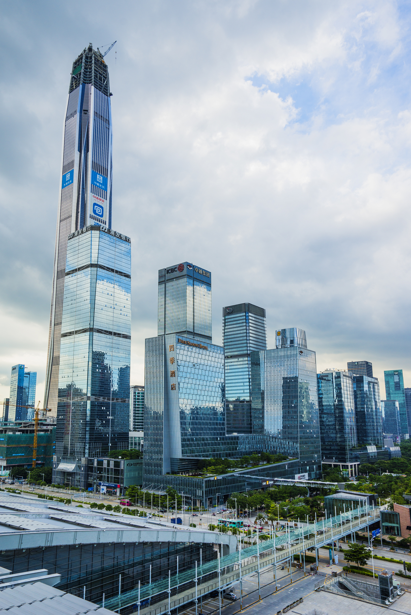 深圳好玩又免费的景点(深圳好玩又免费的景点大全世界之窗)